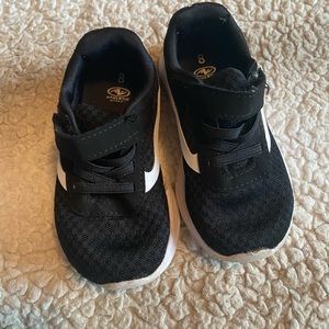 Toddler Boys Size 8 Sneakers